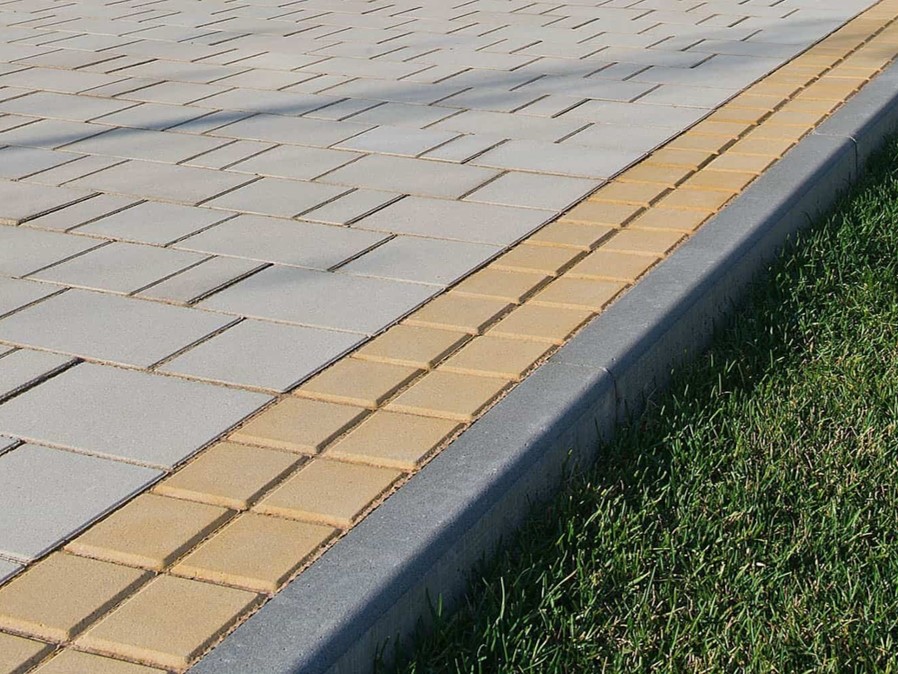 Продажа тротуарного бордюра в Гарболово